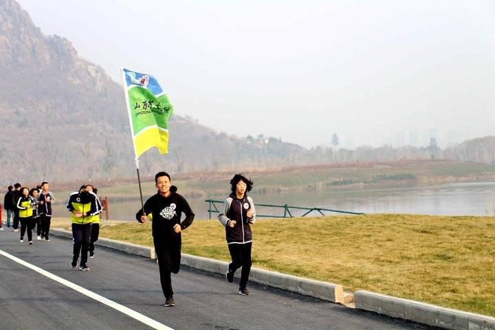 马拉松比赛报名攻略，开启你的奔跑之旅！