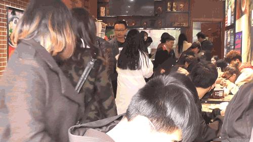 亚马逊开店指南，小店的奇幻旅程与友情力量，开启电商之旅