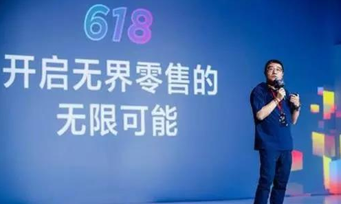 科技重塑官场，官场三兄弟体验前所未有的智能生活新纪元